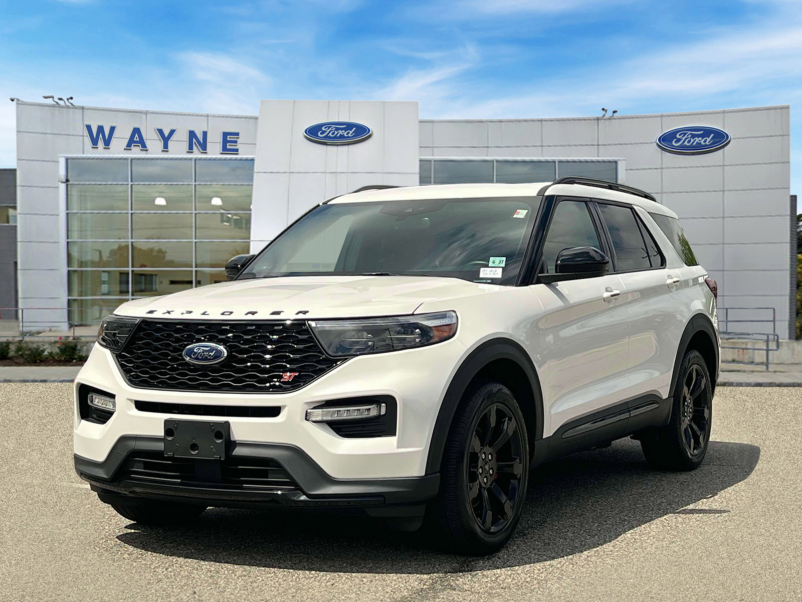 Certified 2022 Ford Explorer ST w/ ST Street Pack image 2
