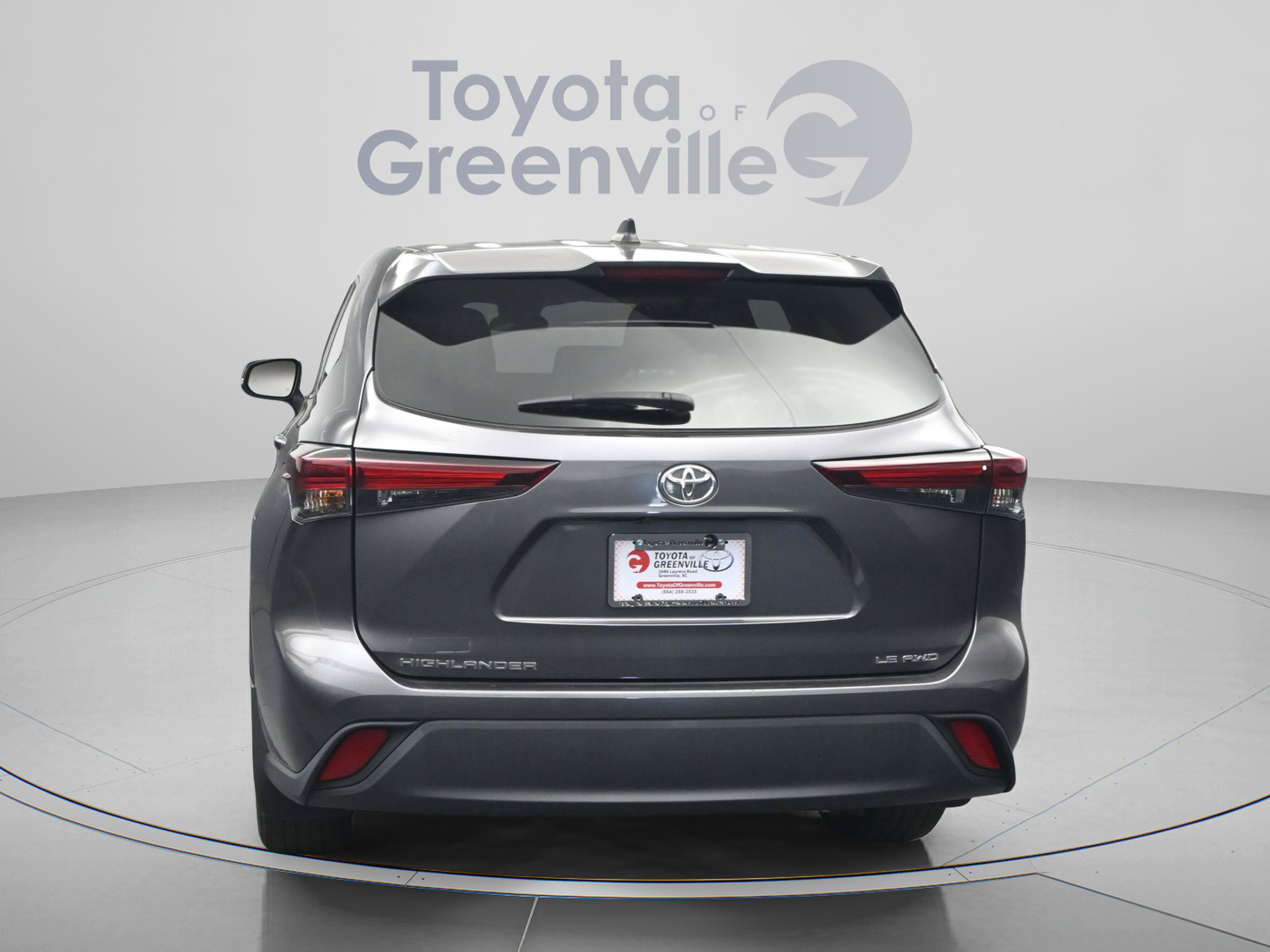 Certified 2024 Toyota Highlander LE AWD/4WD image 9