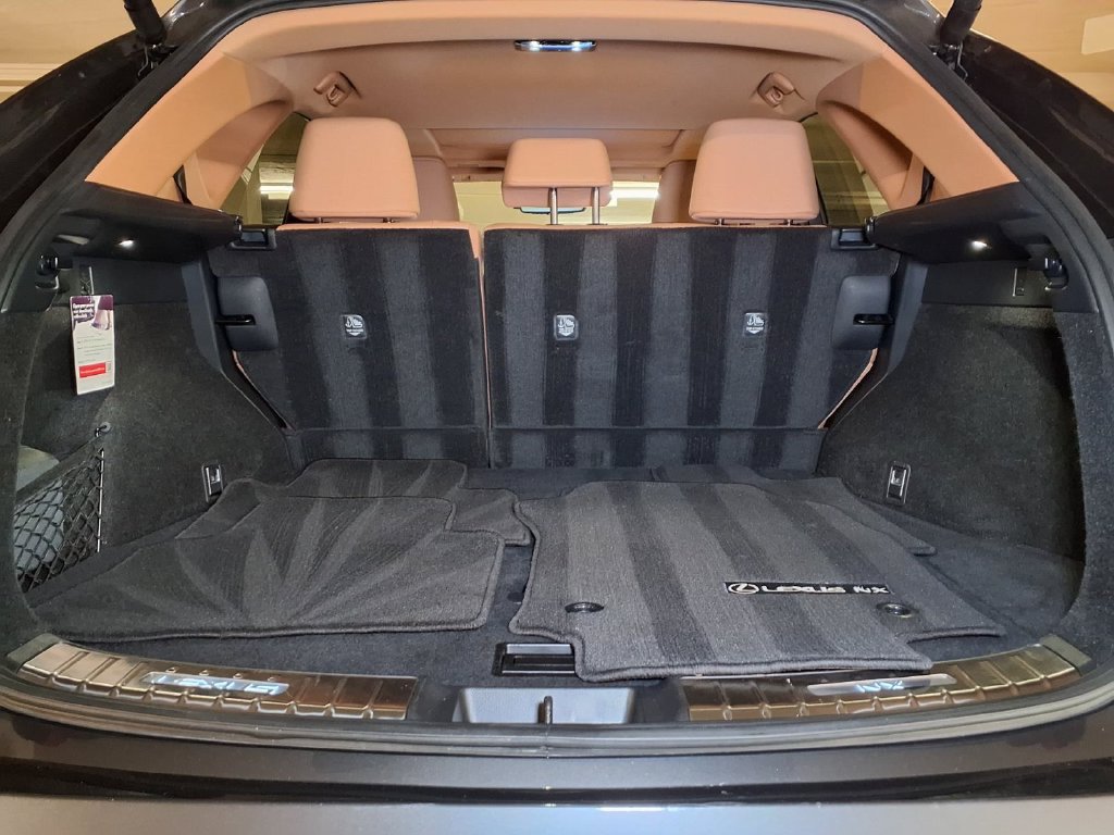 Used 2025 Lexus NX 350h AWD w/ Cold Area Package image 20