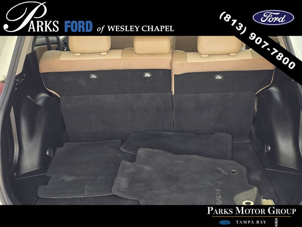 Used 2015 Toyota RAV4 Limited FWD image 9