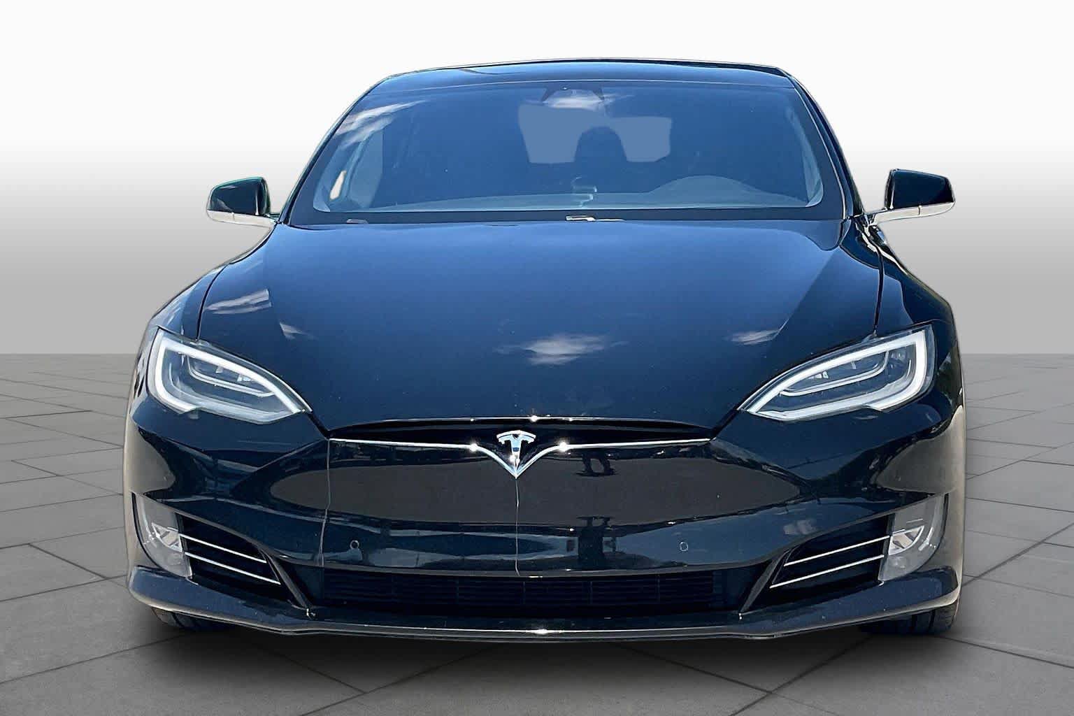 Used 2018 Tesla Model S 100D AWD/4WD image 3