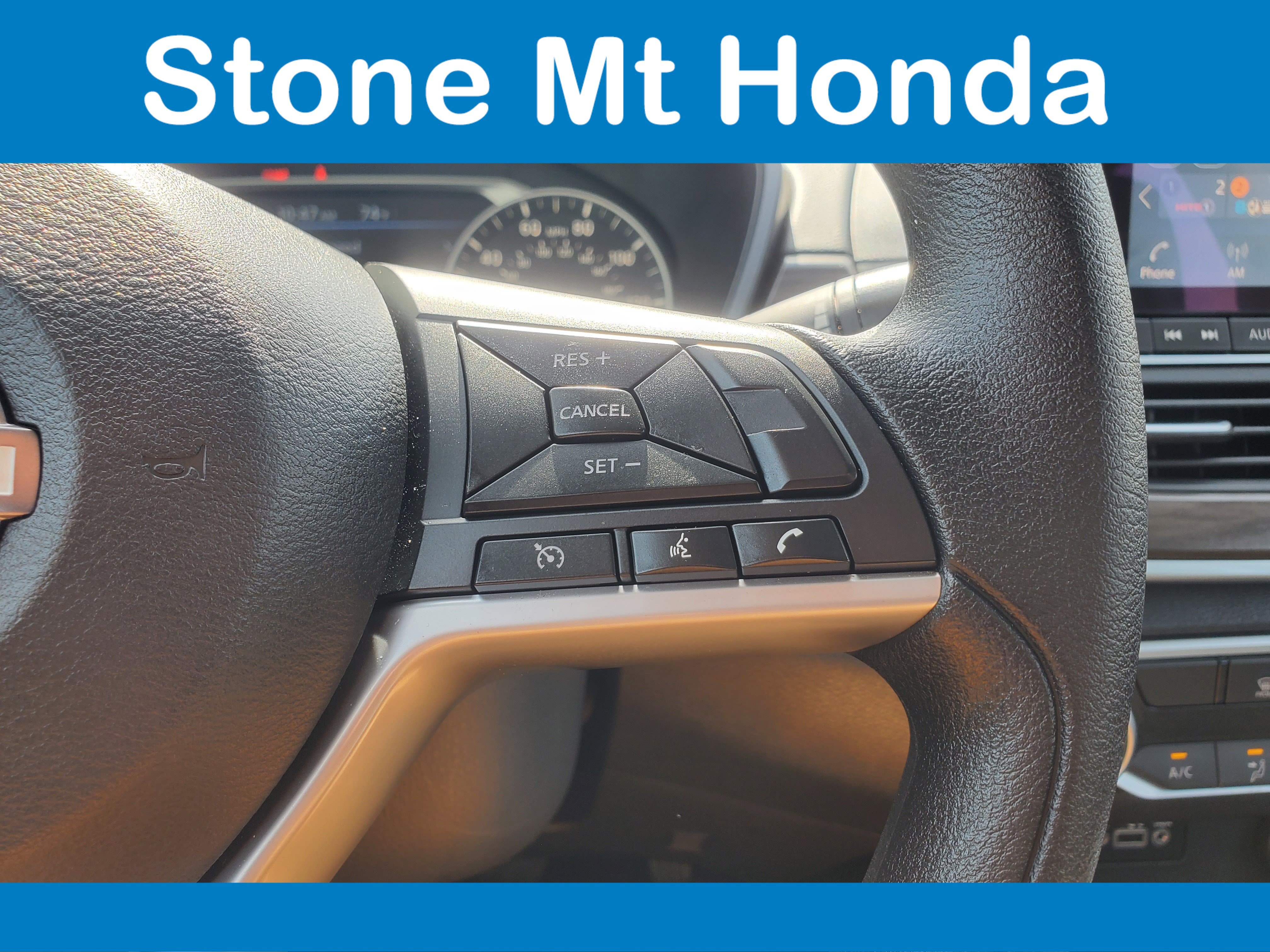 Used 2025 Nissan Altima 2.5 SV FWD image 23