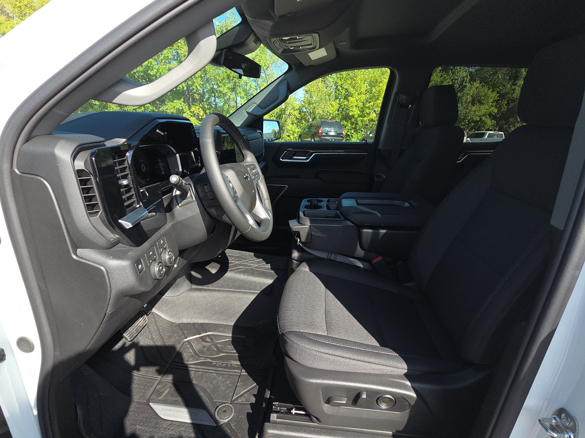 New 2026 Chevrolet Silverado 1500 RST w/ RST Select Package AWD/4WD image 16