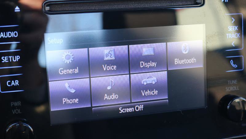 Used 2019 Toyota Corolla LE w/ Carpet Mat Package (TMS) image 11