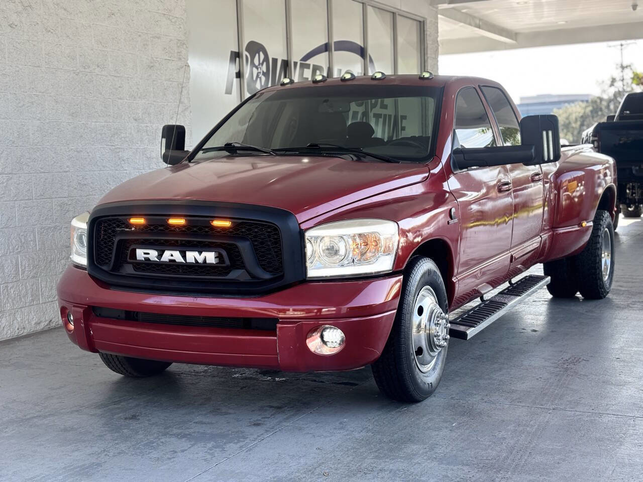 Used 2006 Dodge Ram 3500 Truck SLT image 2