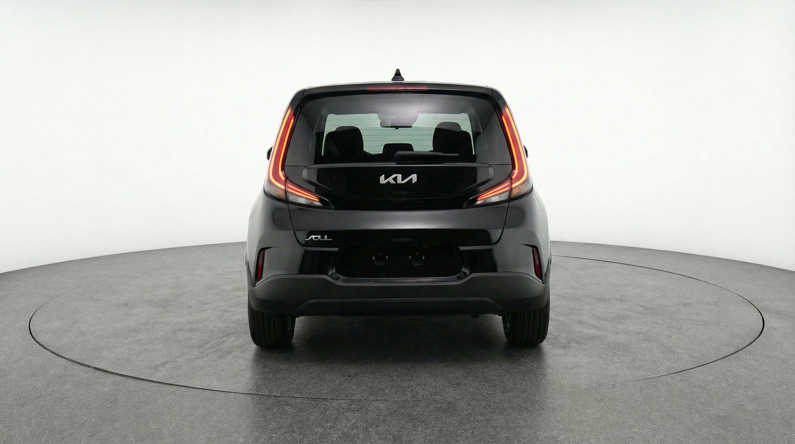 Used 2025 Kia Soul LX w/ LX Technology Package FWD image 7