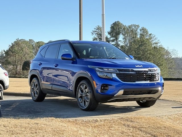 Used 2024 Kia Seltos S image 1