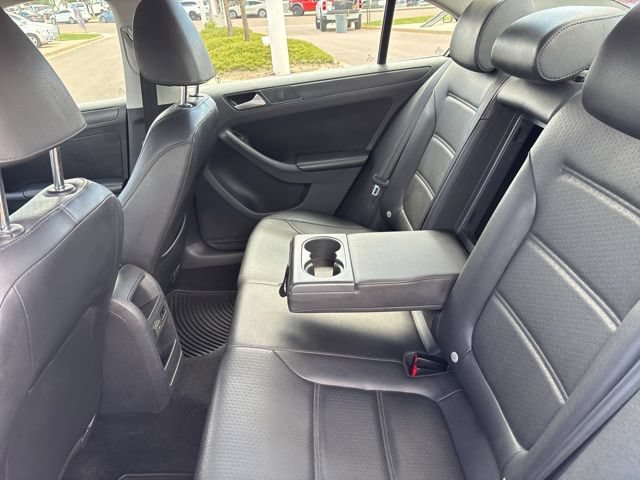Used 2014 Volkswagen Jetta SE FWD image 15