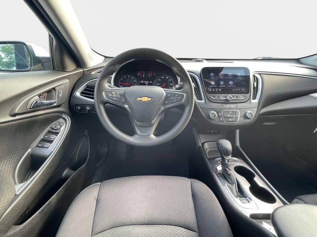 Used 2023 Chevrolet Malibu LS w/ Driver Confidence Package FWD image 11