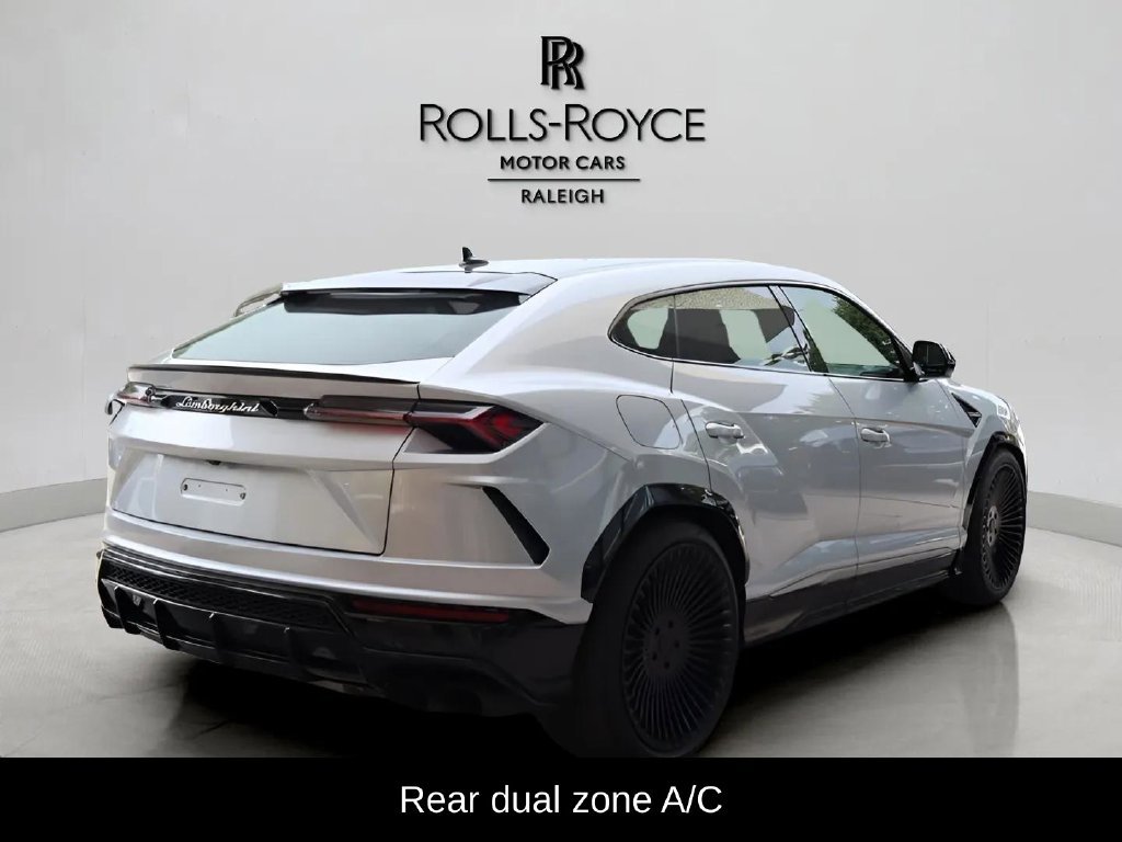 Used 2021 Lamborghini Urus AWD/4WD image 4