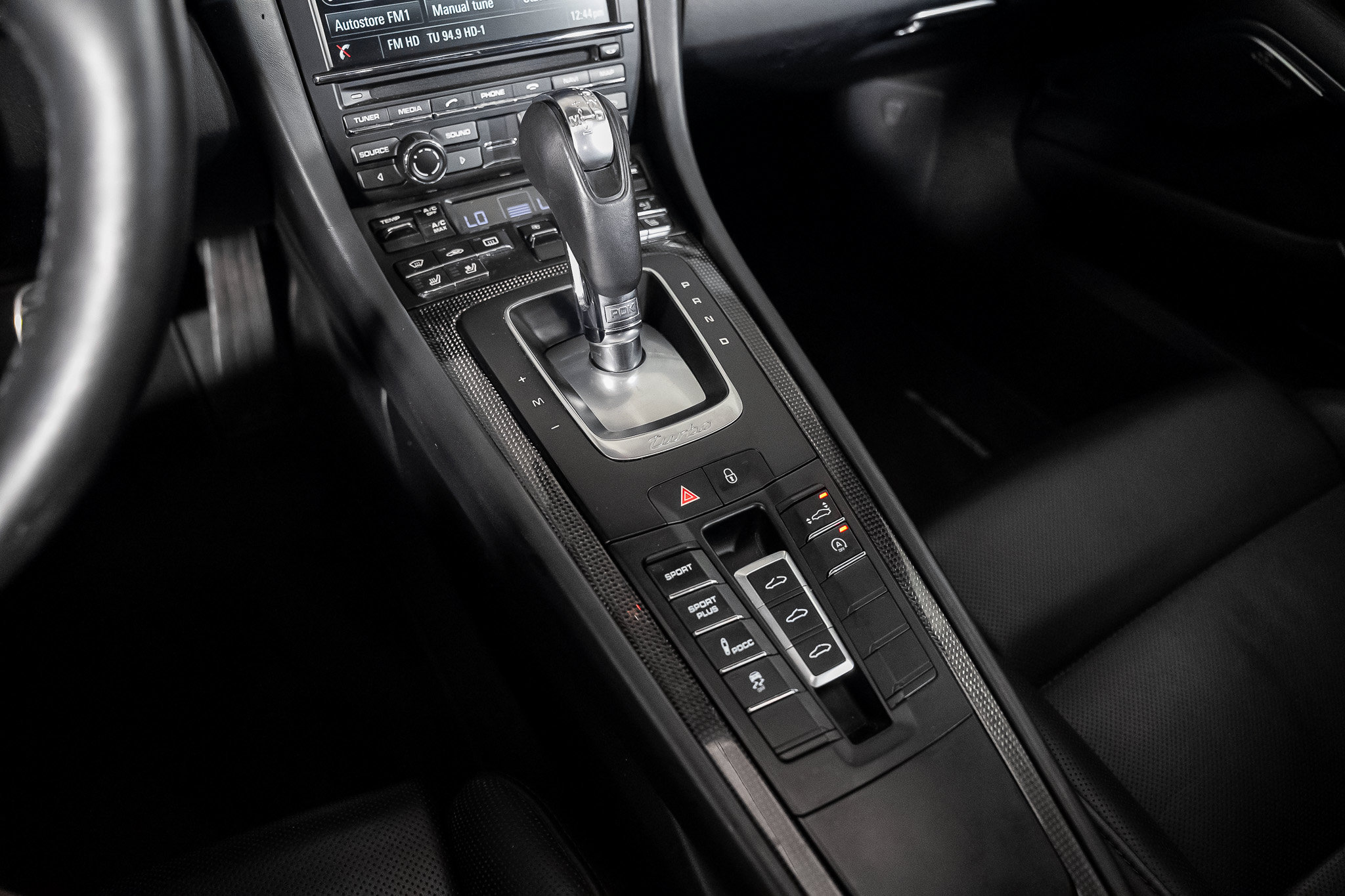 Used 2014 Porsche 911 Turbo S AWD/4WD image 49