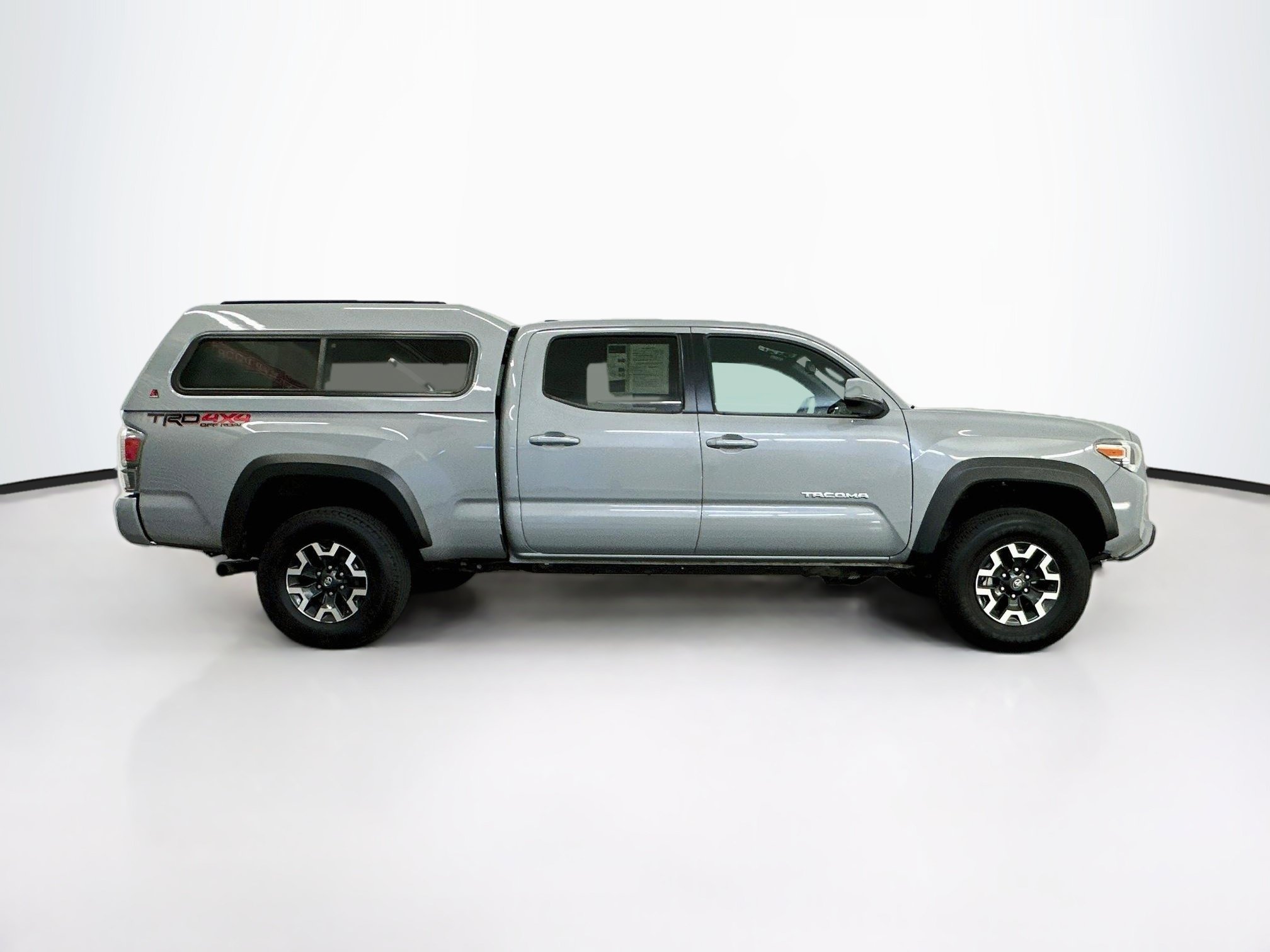 Used 2021 Toyota Tacoma TRD Off-Road w/ Technology Package AWD/4WD image 10