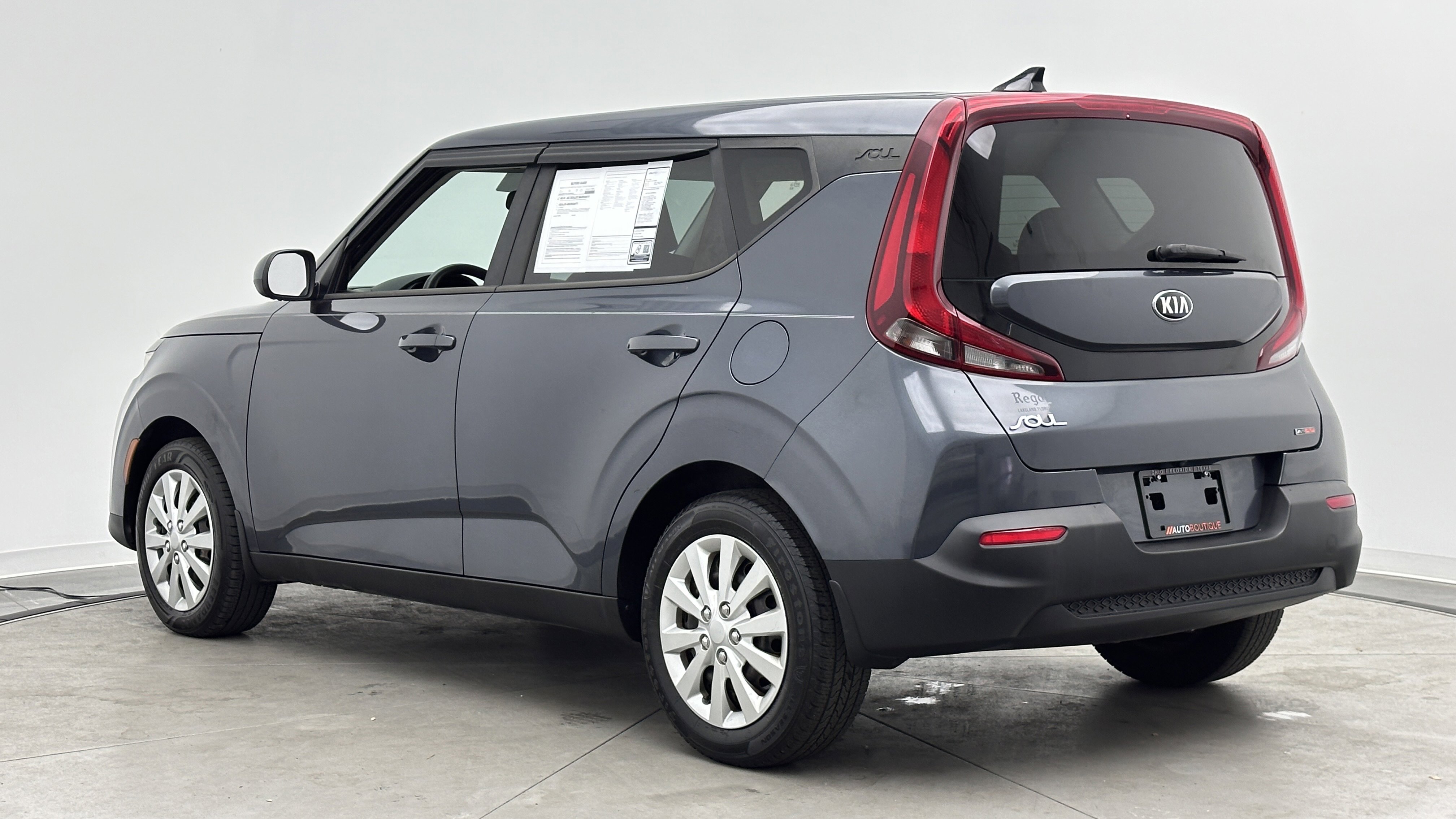 Used 2020 Kia Soul LX FWD image 5