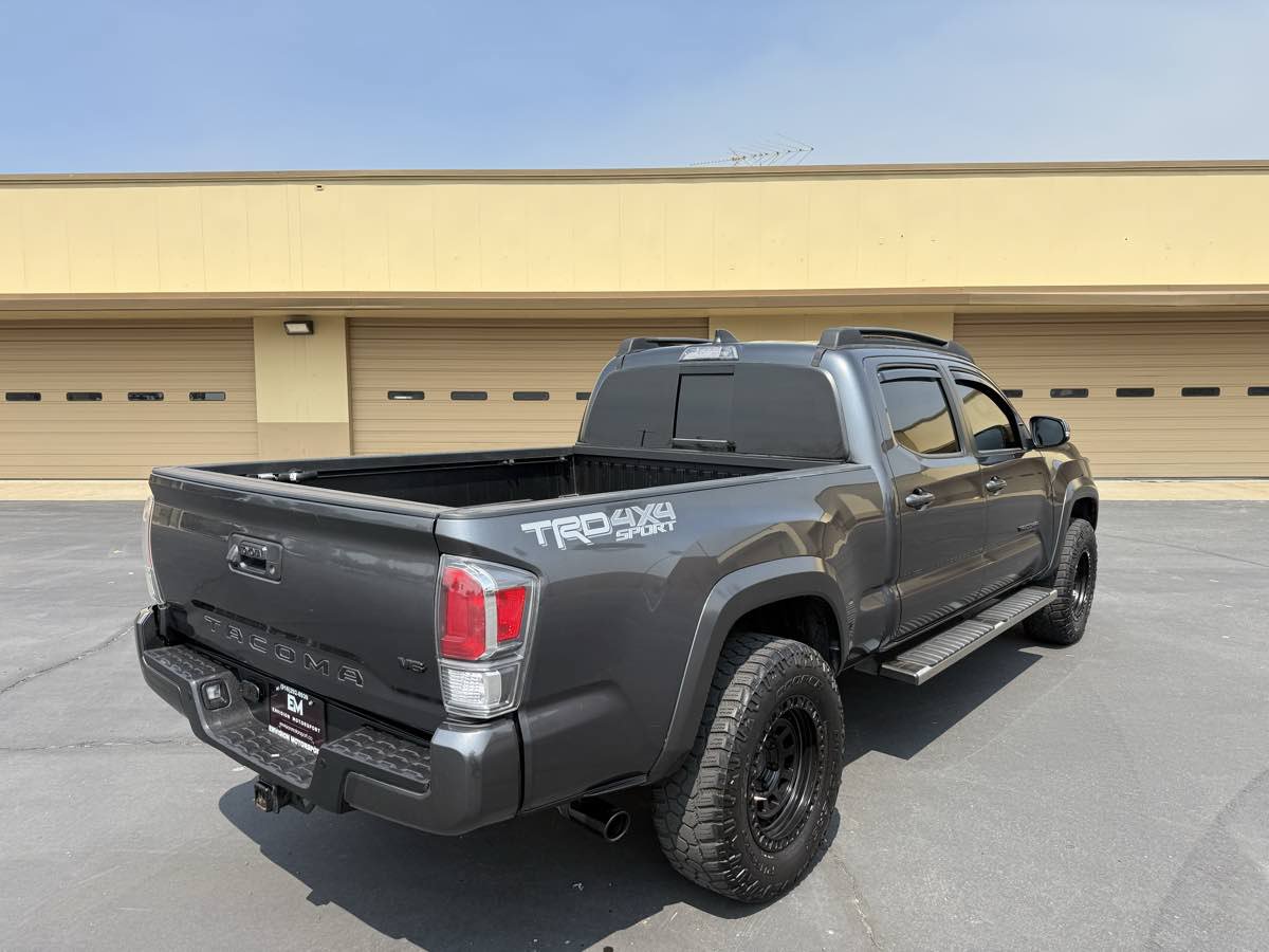 Used 2023 Toyota Tacoma TRD Sport w/ Black Out Package (TMS) AWD/4WD image 8