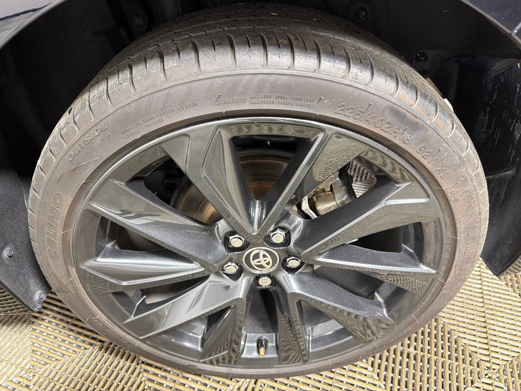 Used 2025 Toyota Corolla XSE image 19