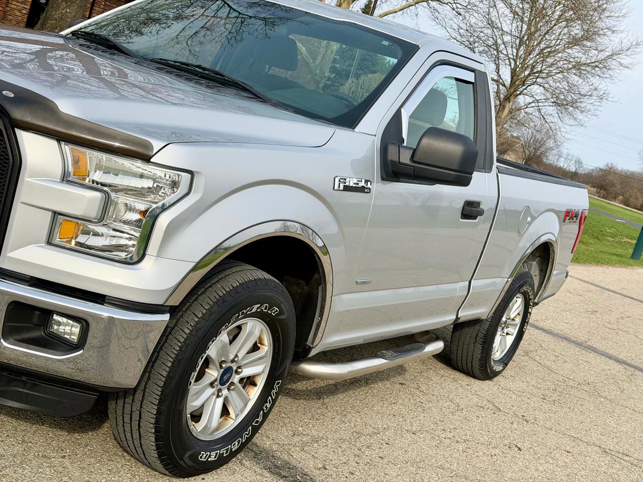 Used 2016 Ford F150 XL w/ Equipment Group 101A Mid image 11