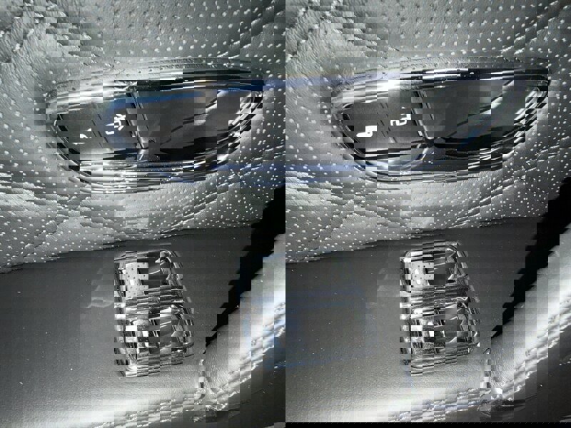 Used 2015 Bentley Flying Spur V8 image 36