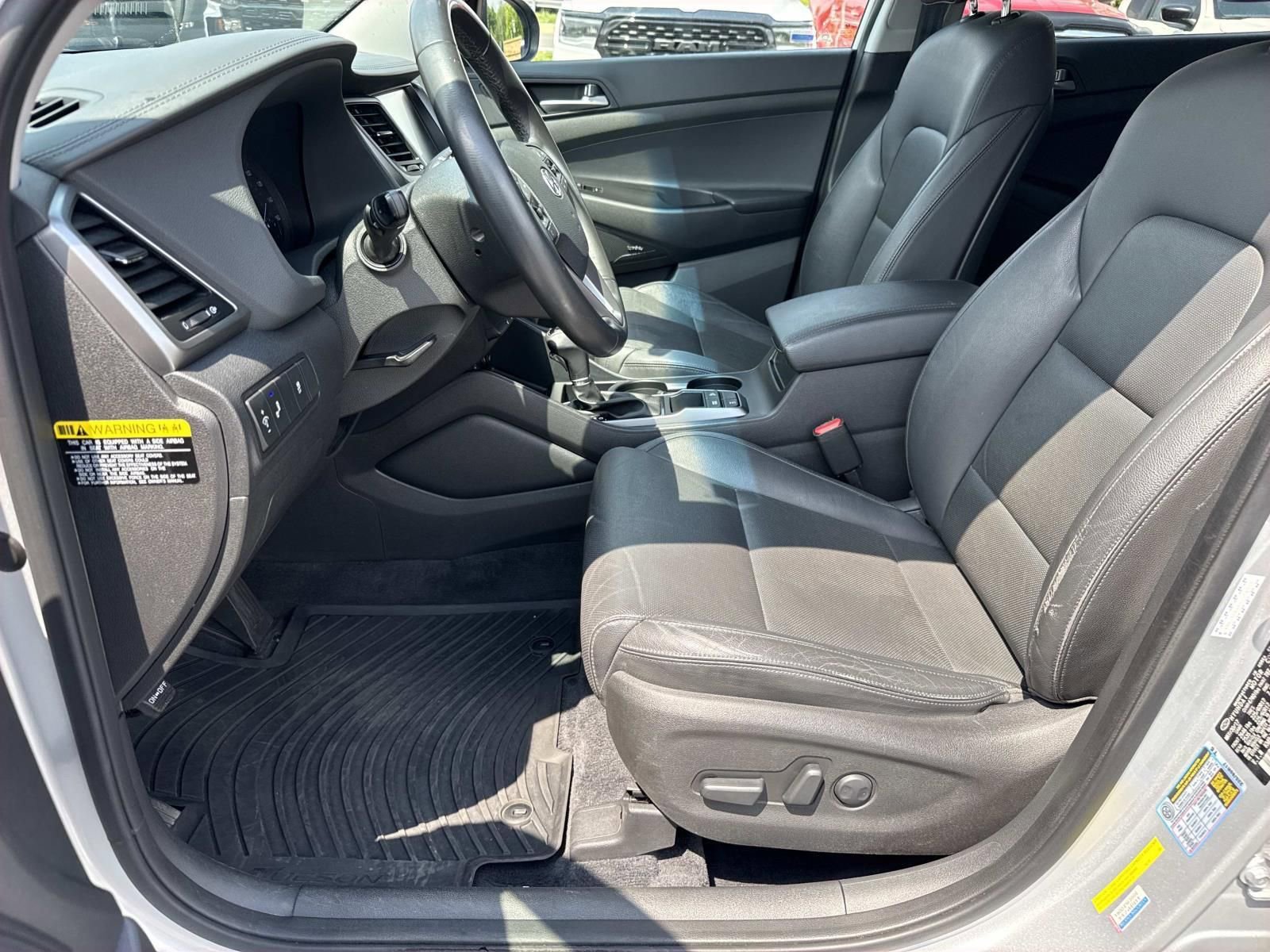 Used 2017 Hyundai Tucson SE Plus AWD/4WD image 29