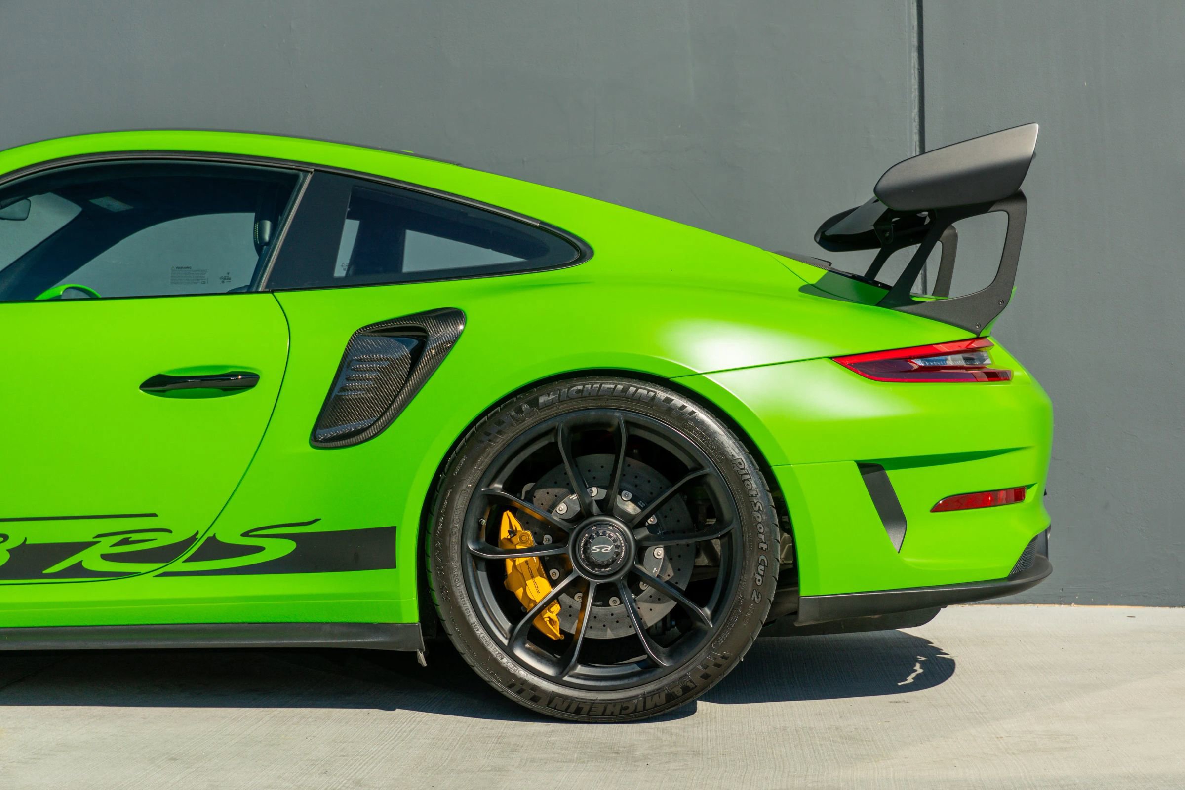 Used 2019 Porsche 911 GT3 RS image 19