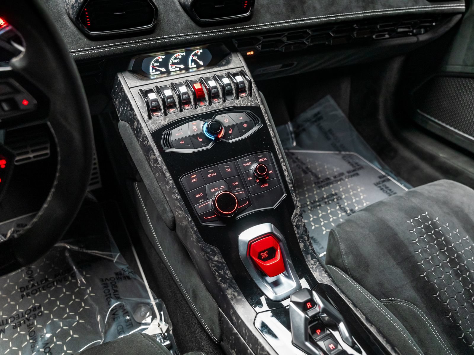 Used 2018 Lamborghini Huracan Performante AWD/4WD image 66