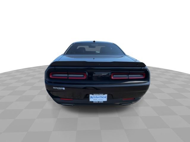 Used 2022 Dodge Challenger GT w/ Plus Package image 7