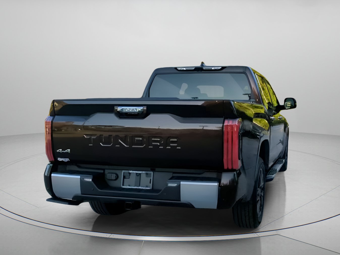 Used 2023 Toyota Tundra Limited AWD/4WD image 25