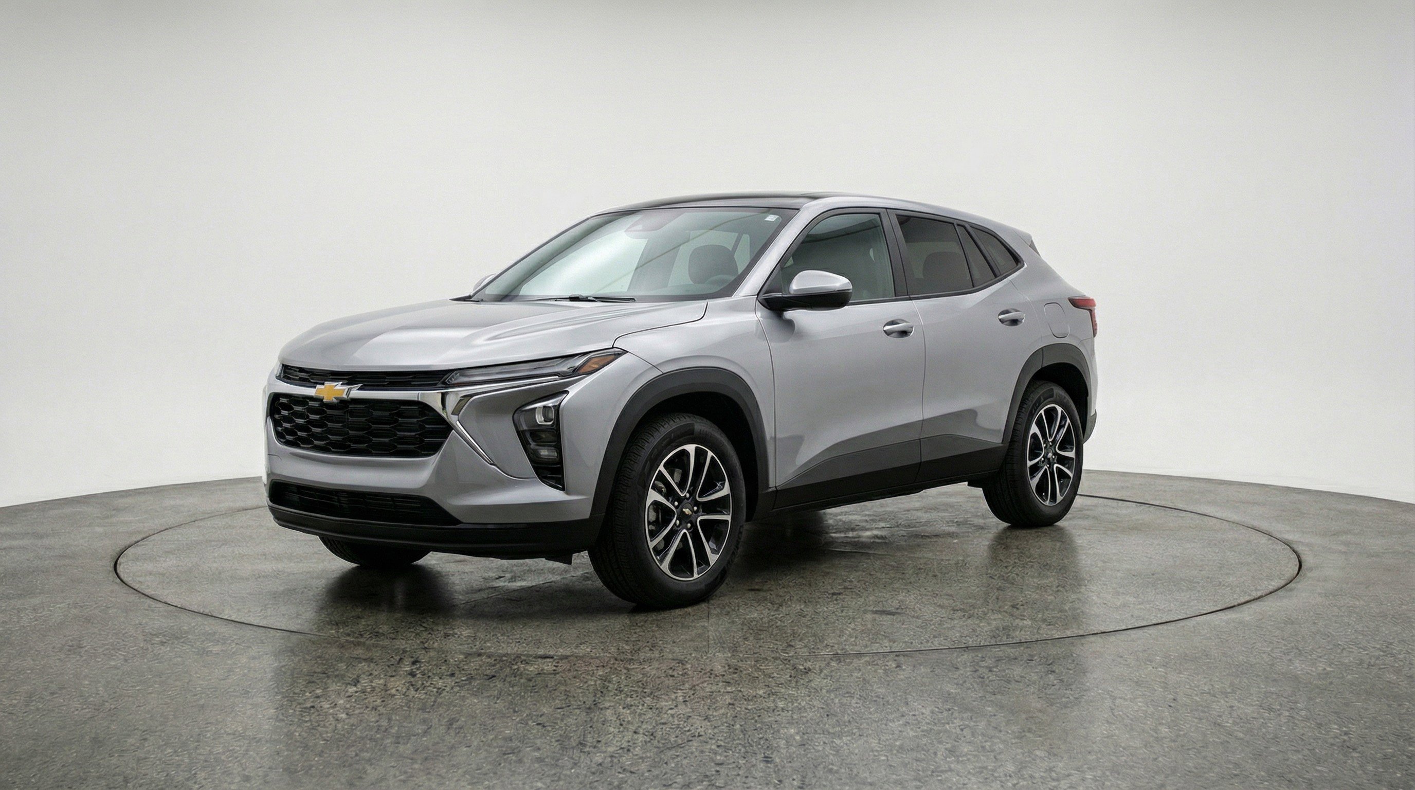 Used 2025 Chevrolet TrailBlazer LT image 3