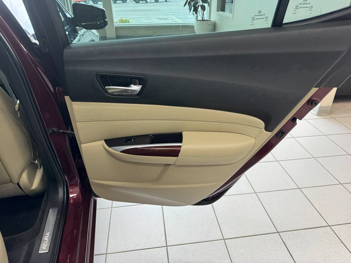 Used 2016 Acura TLX FWD image 48