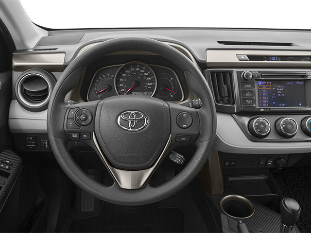 Used 2014 Toyota RAV4 LE AWD/4WD image 6