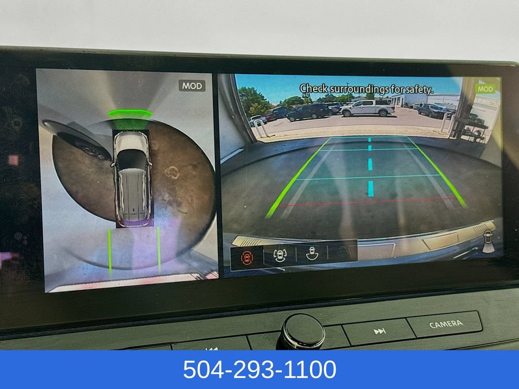 Used 2025 Nissan Rogue Platinum FWD image 16