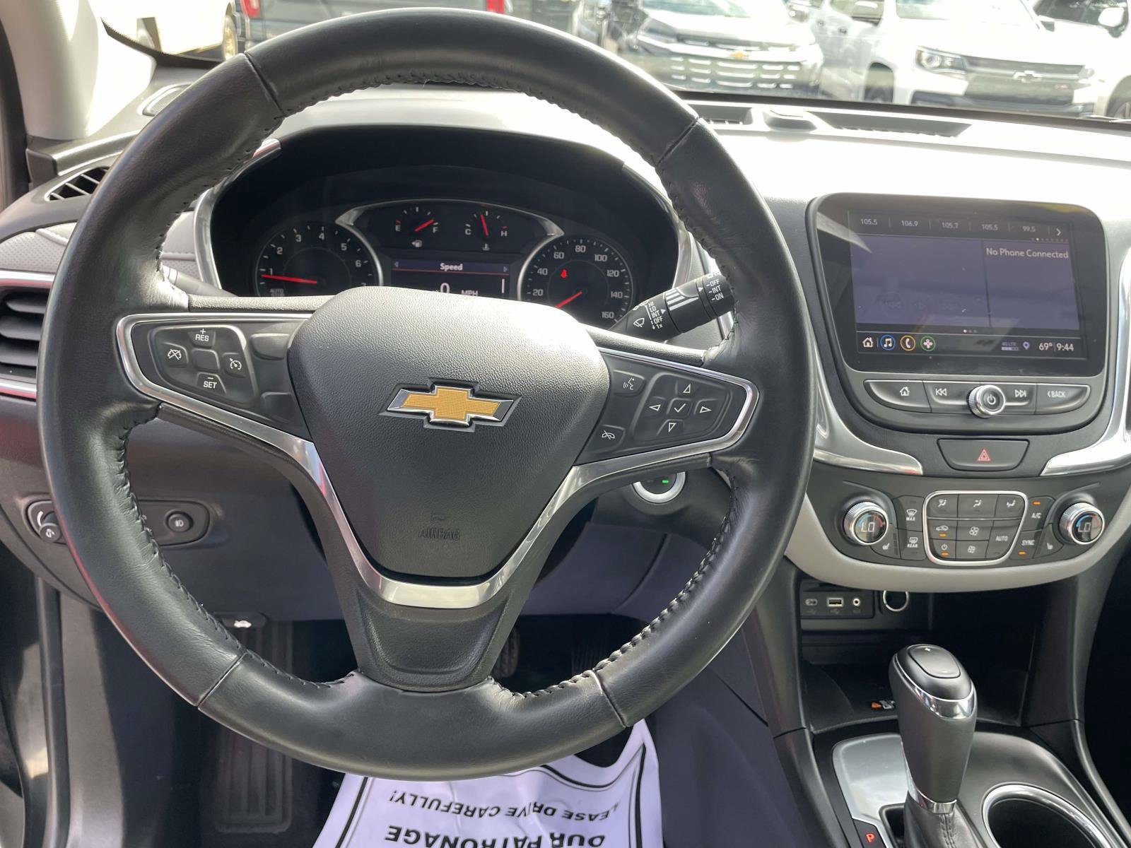 Used 2019 Chevrolet Equinox Premier FWD image 16