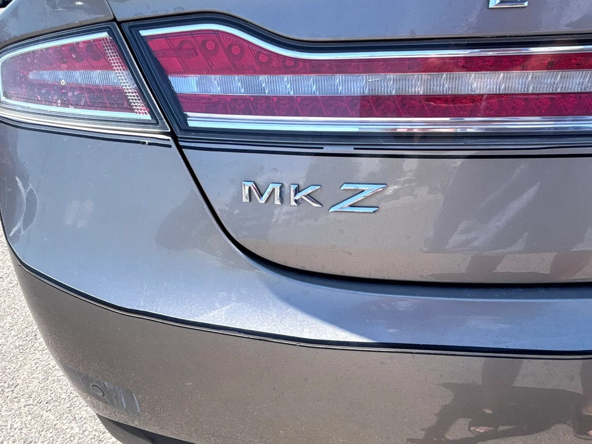 Used 2020 Lincoln MKZ Reserve w/ Elements Package FWD image 27