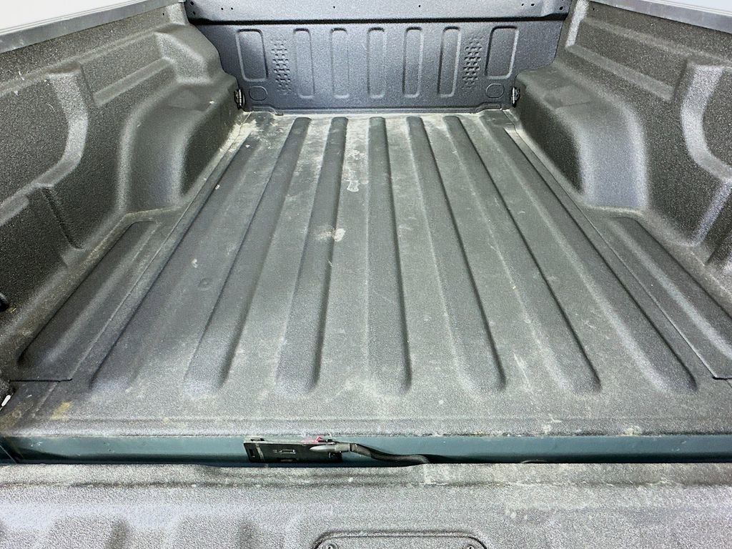 Certified 2025 Jeep Gladiator Sport AWD/4WD image 35