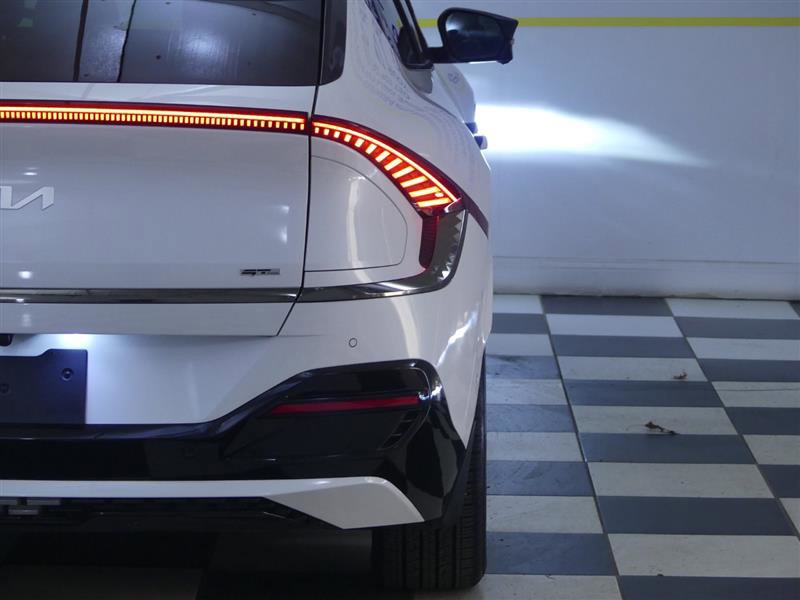 Used 2023 Kia EV6 GT-Line image 40