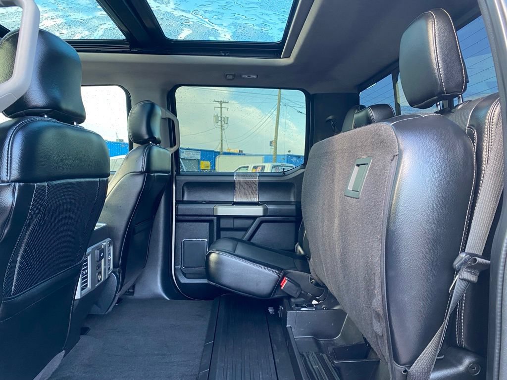 Used 2017 Ford F250 Lariat w/ Lariat Ultimate Package AWD/4WD image 18