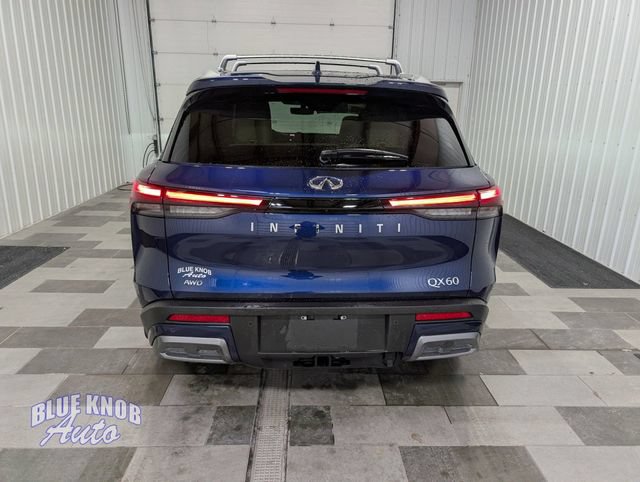 Used 2025 INFINITI QX60 Sensory w/ Vision Package AWD/4WD image 3