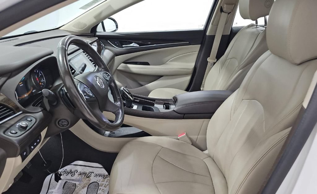 Used 2018 Buick LaCrosse Premium w/ Driver Confidence Package #2 AWD/4WD image 5