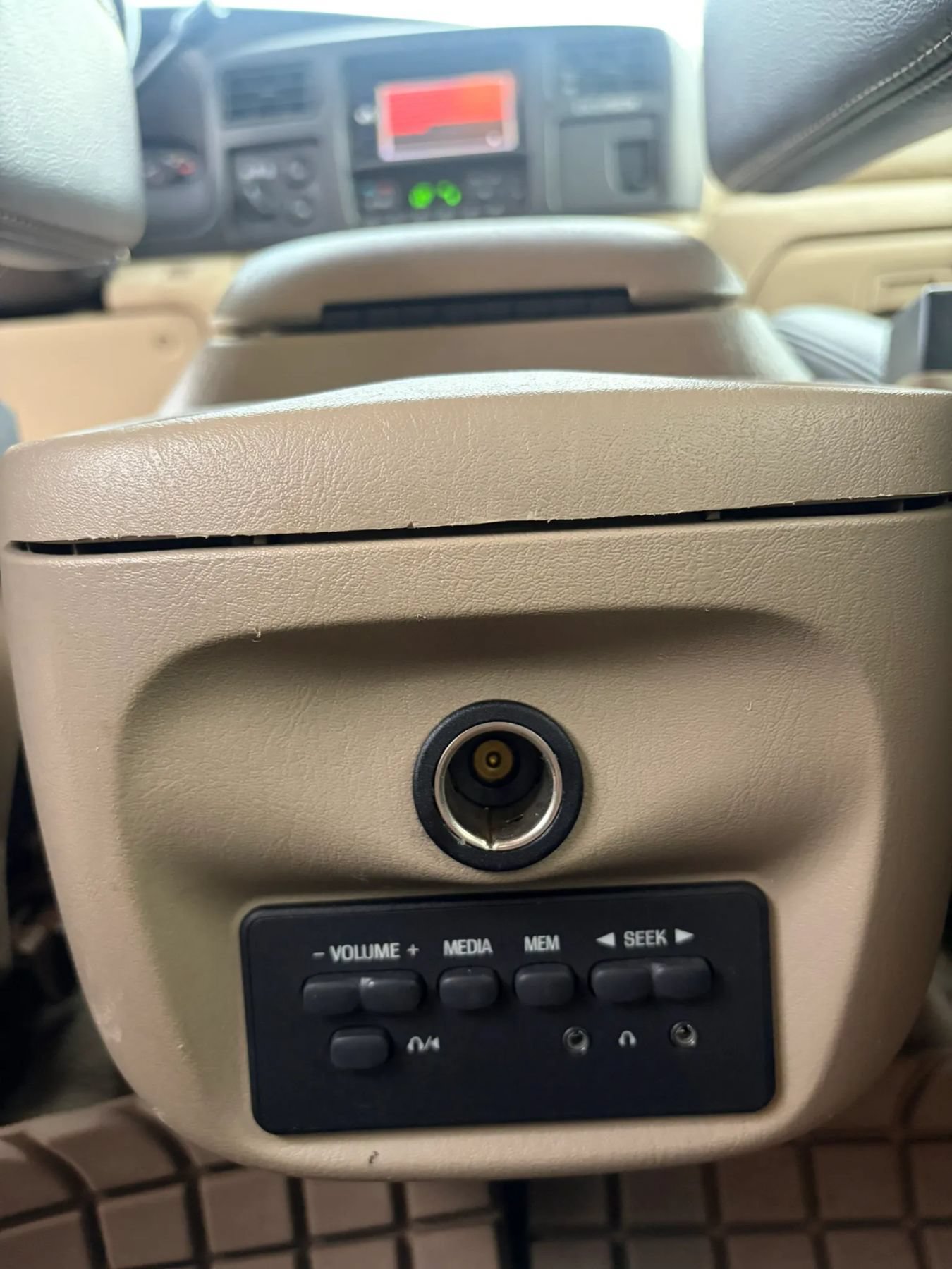 Used 2005 Ford Excursion Eddie Bauer AWD/4WD image 35