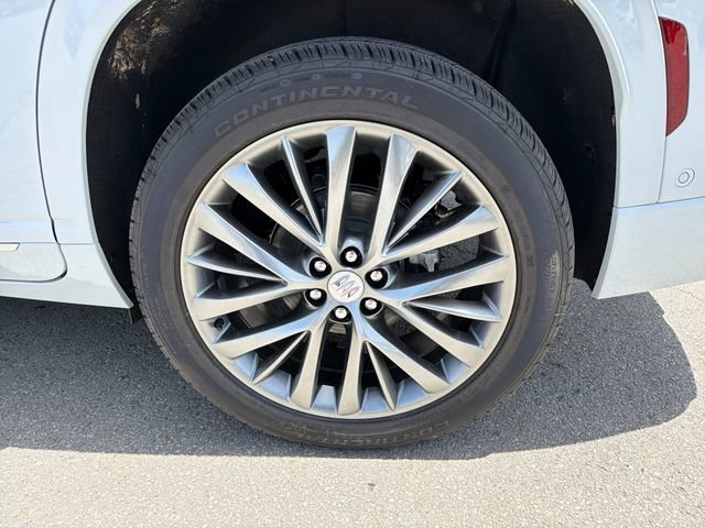 New 2026 Buick Enclave Avenir w/ Super Cruise Package AWD/4WD image 26