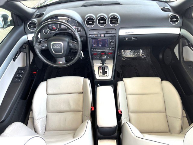 Used 2007 Audi S4 Cabriolet image 2