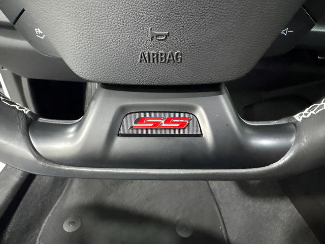 Used 2023 Chevrolet Camaro SS RWD image 15