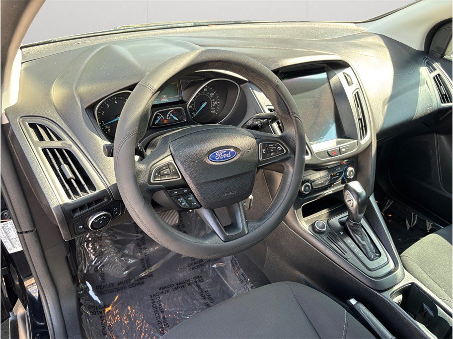 Used 2016 Ford Focus SE FWD image 6