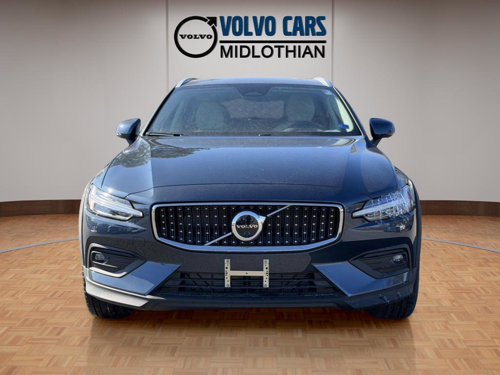 New 2026 Volvo V60 B5 Cross Country Plus w/ Protection Package Premier AWD/4WD image 25