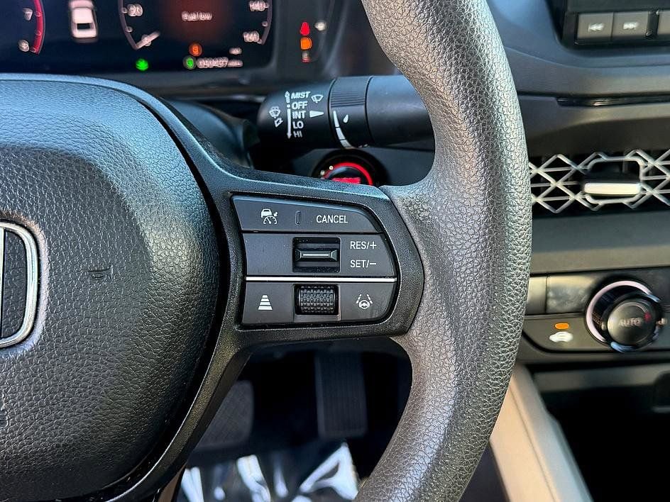 Used 2023 Honda Accord EX image 26