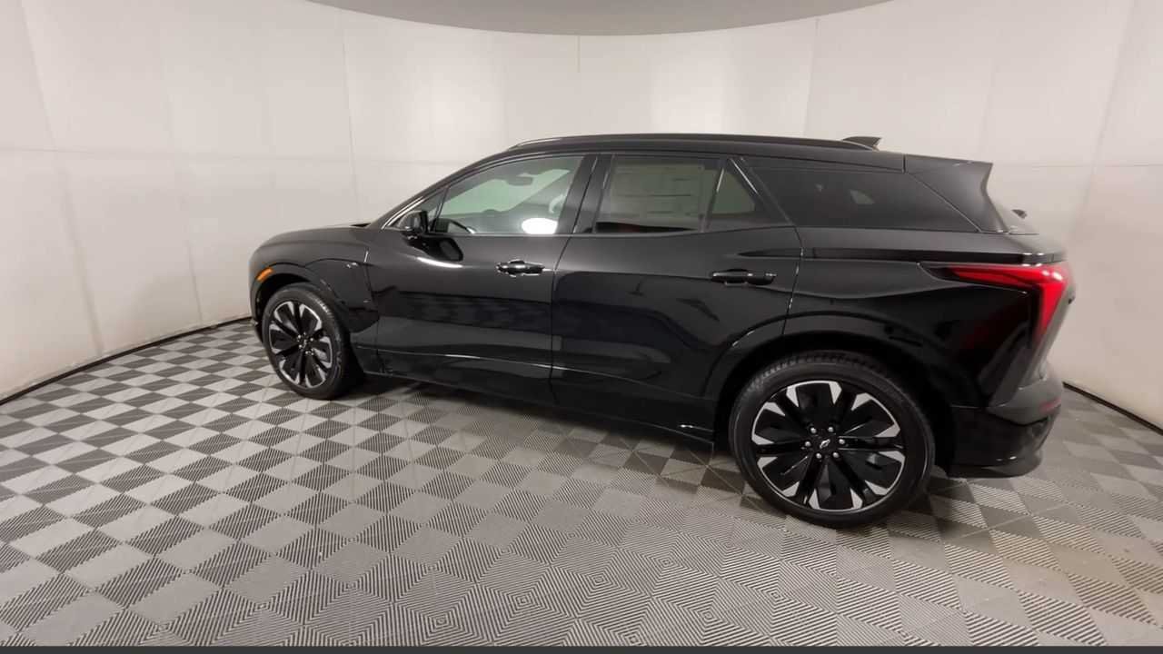 New 2025 Chevrolet Blazer EV RS RWD image 12
