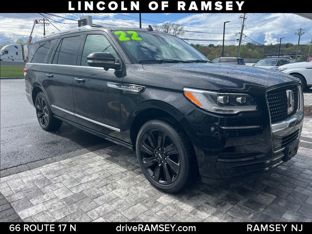 Used 2022 Lincoln Navigator L Reserve AWD/4WD image 7