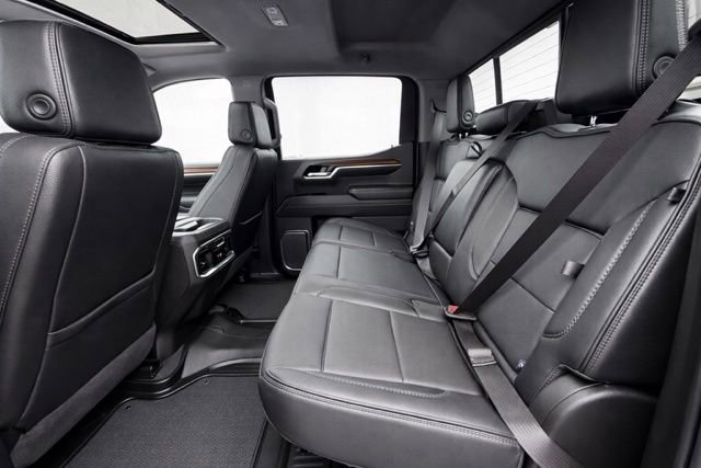 Used 2023 GMC Sierra 1500 Denali w/ Denali Reserve Package AWD/4WD image 31
