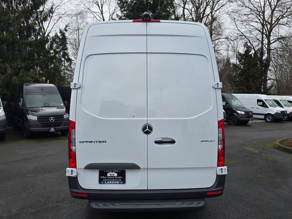 New 2025 Mercedes-Benz Sprinter 2500 image 5