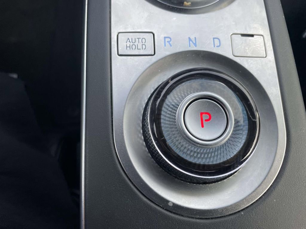 Used 2025 Genesis GV70 3.5T Sport w/ Sport Advanced Package image 44