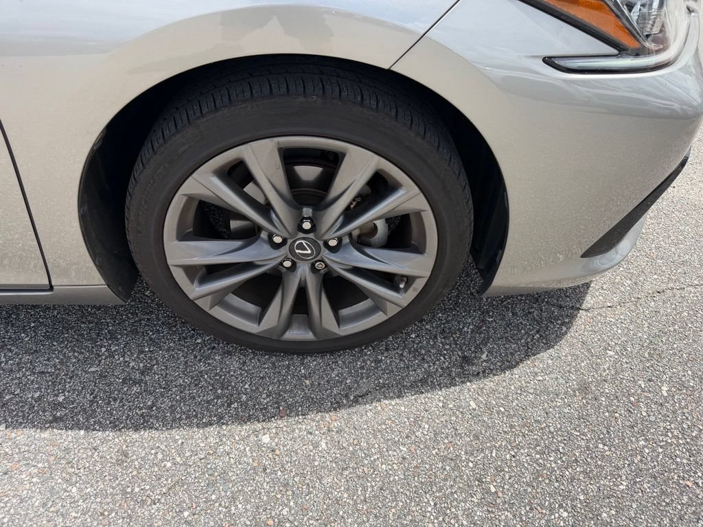 Used 2021 Lexus ES 350 F Sport w/ Accessory Package 2 FWD image 4